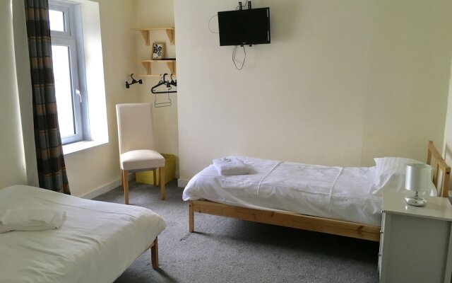 Harbour Lets - New Road Apartment - Porthcawl