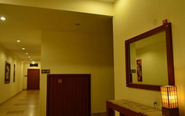 Hotel Garden Court