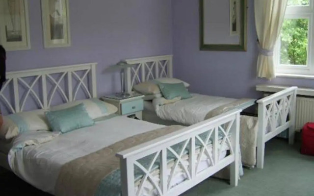 Hill House Guest House