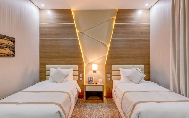 Crowne Rose AlSahafa Hotel