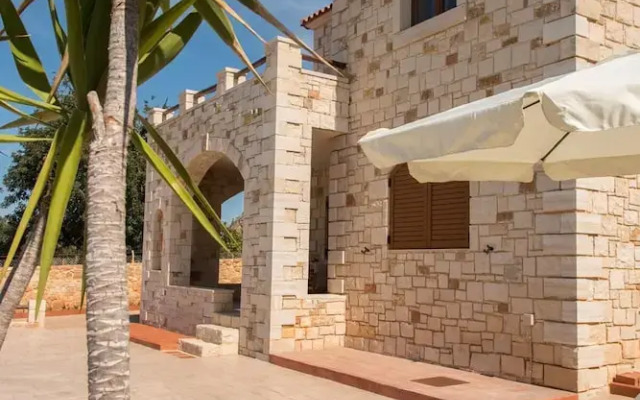 Ydria Villa A With Pool