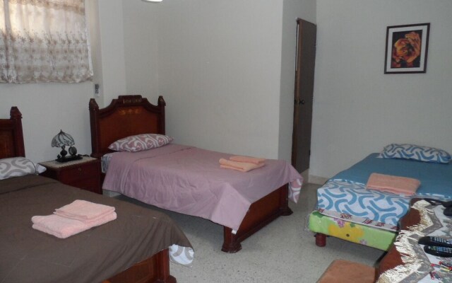Goya Suites & Apartments