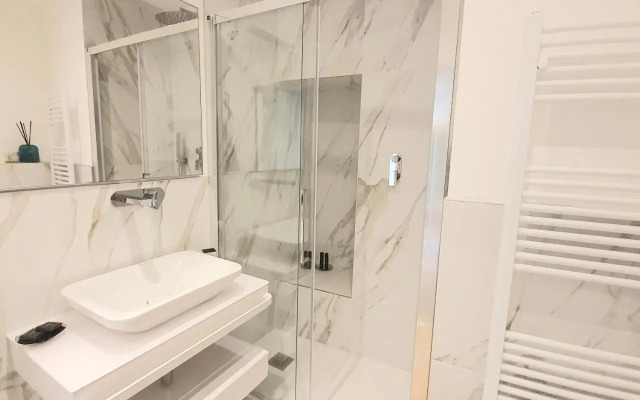 Madeleine apartments - Arco della Pace