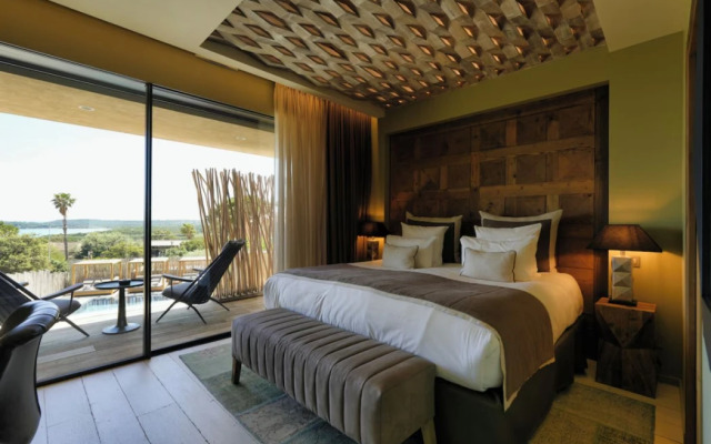 Les Regalia Hotel & SPA