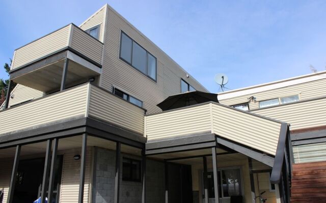 Scott Street Apartments