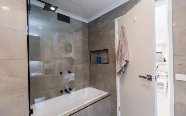 YUKI, 1BDR Melbourne Apartment