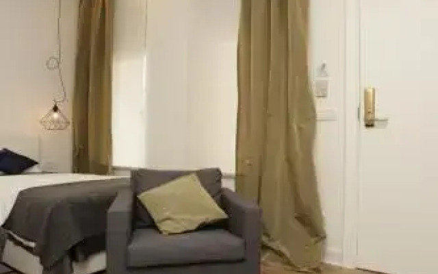 Moment Boutique Apartments