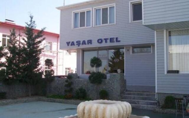 Yasar Hotel