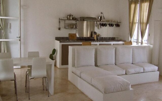 Casa Velha Resort