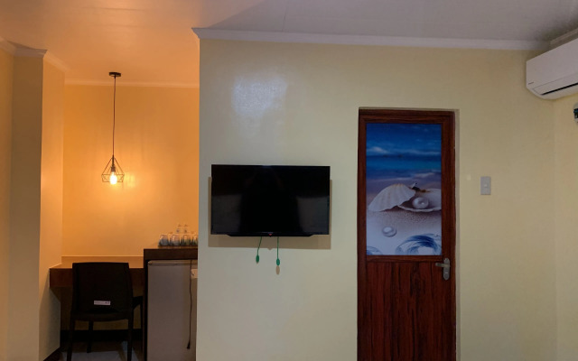 Vicente Aguirre Rooms