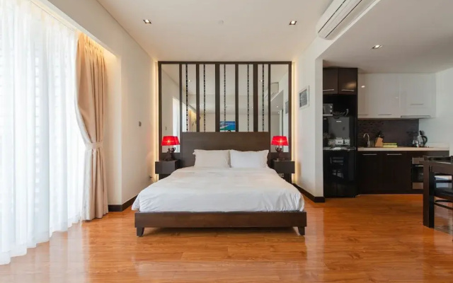 The Costa Serviced Apartment By Seaholiday