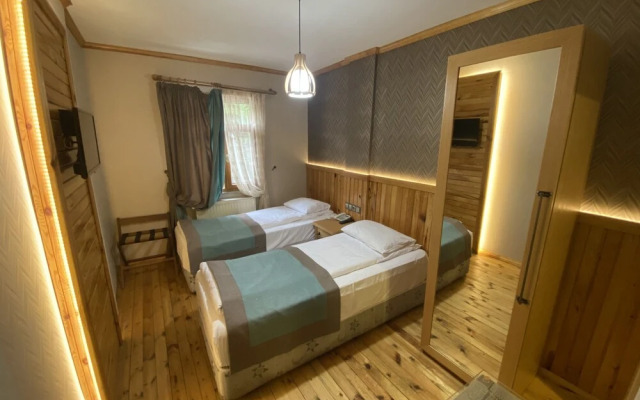 Sis Otel