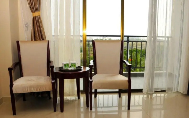 GreenTree Inn Hainan Sanya Fenghuang Jichang Road Business Hotel