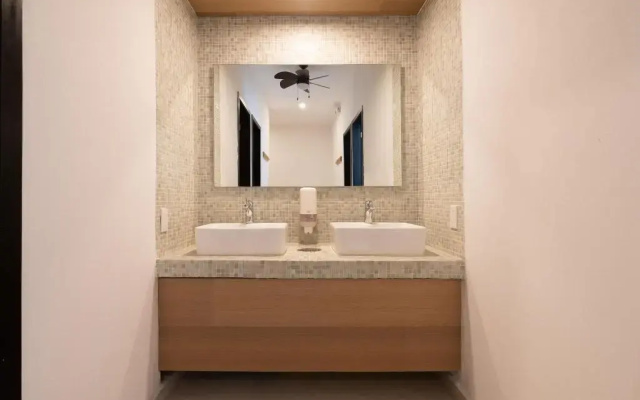 Mayan Monkey Hotel & Hostel Tulum