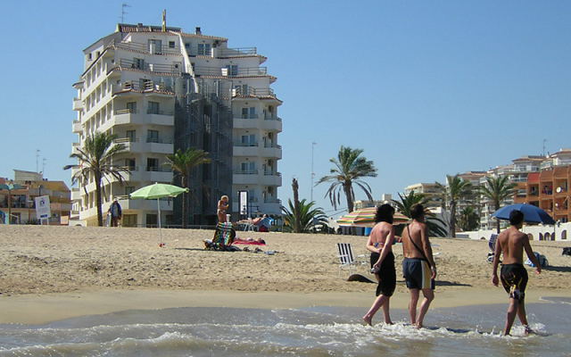 Sundays Beach