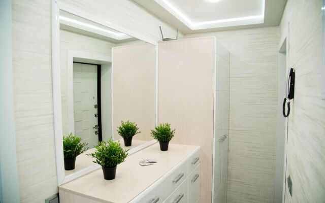 Apartaments Novosibirska, st. Lenina, 75