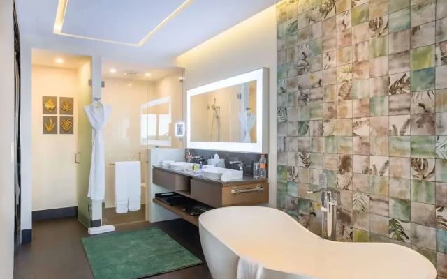 2BD Oceanview Suite Garza Blanca Cancun