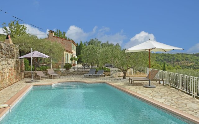 Provencal Air-conditioned Villa With Private Pool and Stunning Views