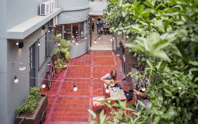 Puerto Limon Hostel