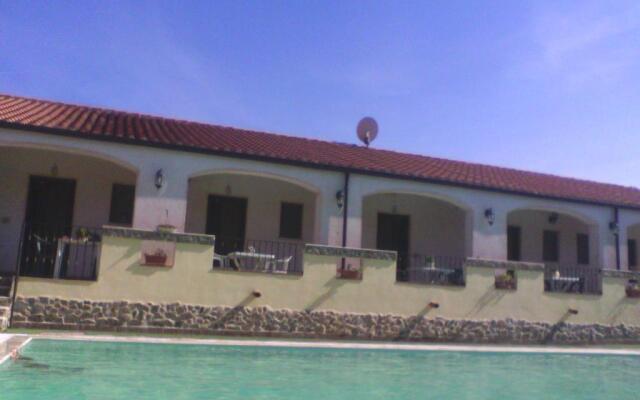 Hotel Valle del Cedrino