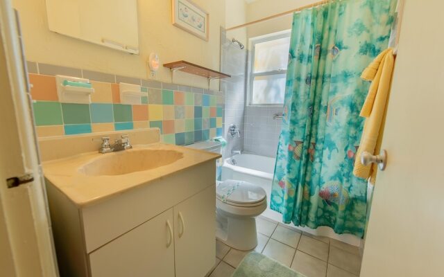 Whispering Waves West Apartment 1