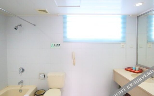 Yancheng Hotel