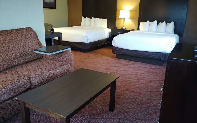 Best Western Plus Parkway Inn