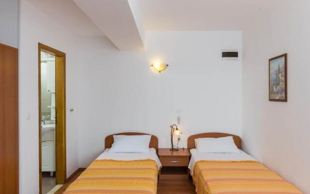 Apartments Milanovic