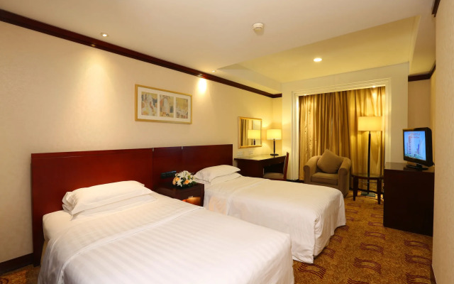 Poly Plaza Hotel