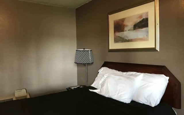 Pullman Motel