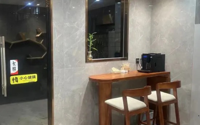 Fuzhou Xiaoju Hotel (Shanghai Shanghang Baolong Branch)