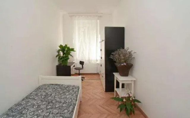 Bed  Breakfast Grim