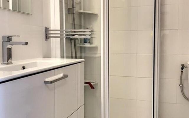 Appartement Balaruc-les-Bains, 1 pièce, 4 personnes - FR-1-503-93