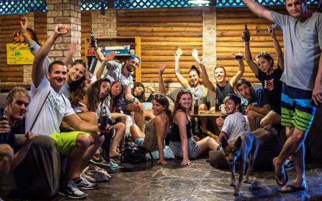 On The Wallaby Eco Lodge - Hostel