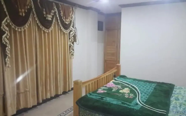 Zujaja Guest House