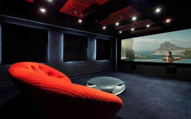 Damac Towers By Staycae Vacation Home