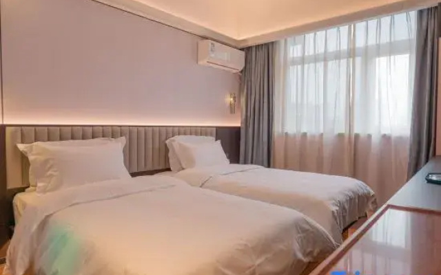 Huayuanli Hotel (Zhongjing Avenue Yisheng Cultural Park)
