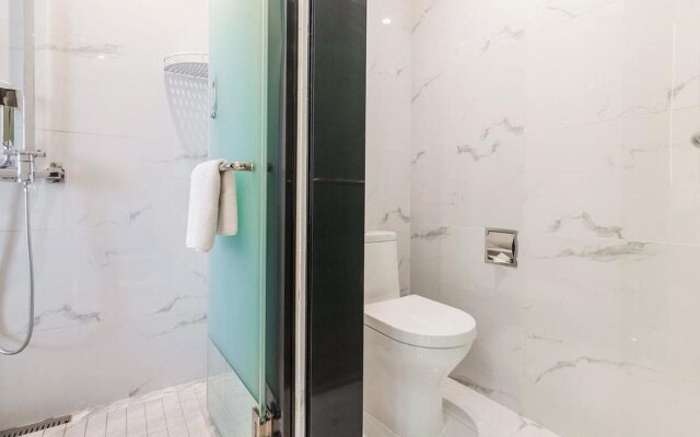 Borrman Hotel Kunming Changshui Airport Center