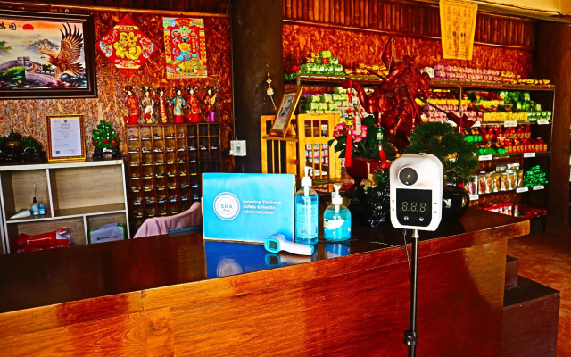 Chasa Rakthai Resort