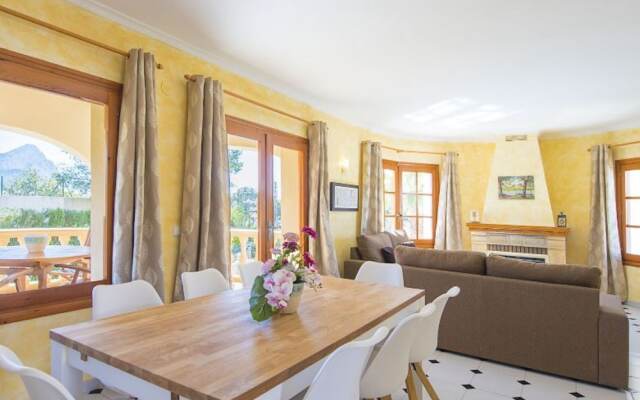 Villa - 3 Bedrooms with Pool - 106410