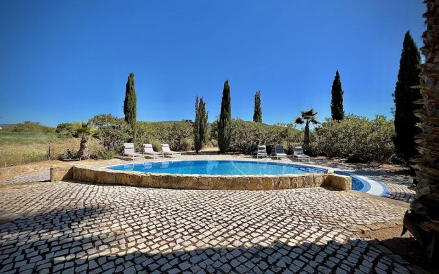 Quarteira Premium Villa by Homing