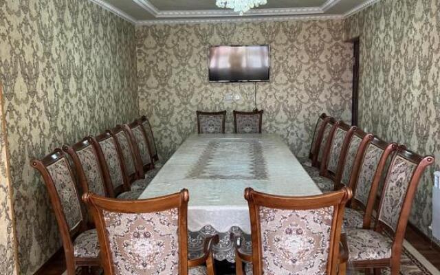 Apartment Lazgo Ibn Sino