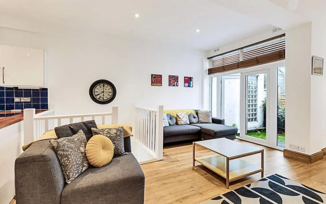 Modern Comfort Two Bedroom Gem on the Rye