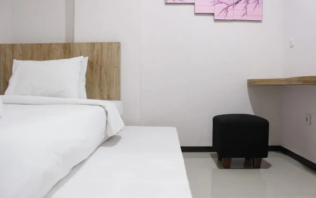 Comfortable & Gorgeous 2BR at Gateway Pasteur Apartment