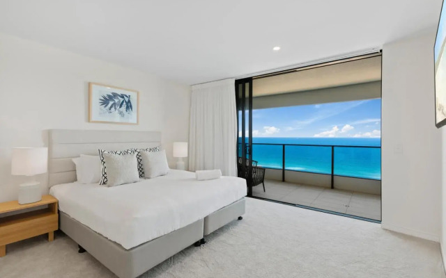 The Oracle Resort Broadbeach - GCLR