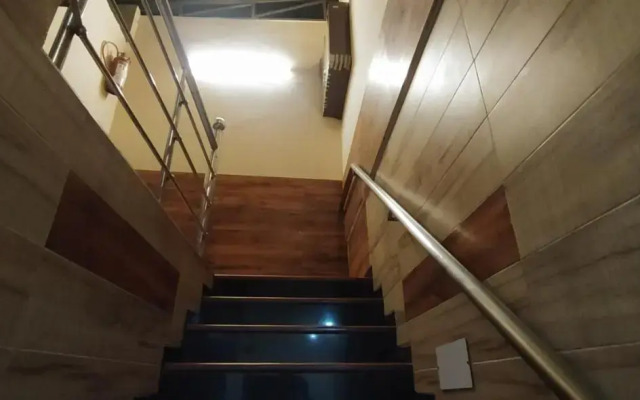 Hotel Samrat
