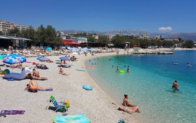 Luxury villa complex Pendolino with heated pool and jacuzzi