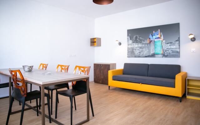 Appart-Hotel Mer & Golf City Ile de Nantes