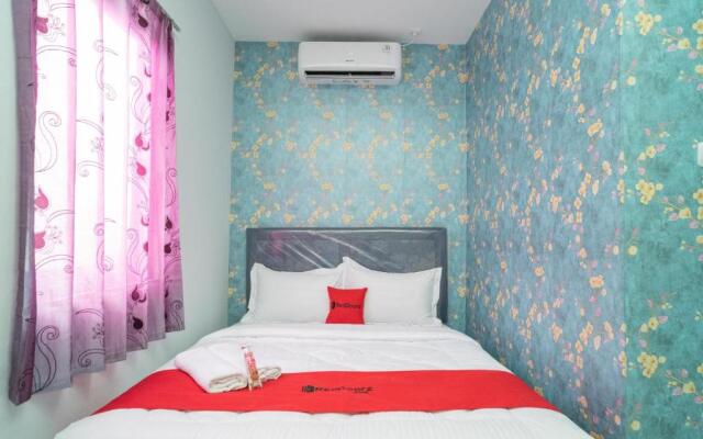 RedDoorz Plus near ITC Cempaka Mas 2