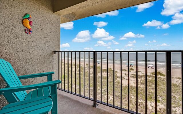 Tropical Condo with Spectacular Ocean Sunrises Views by RedAwning